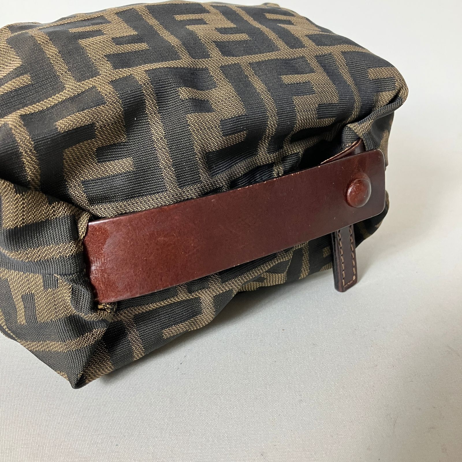 2511-175｜※専用｜フェンディ ズッカ柄 マルチポーチ ダークブラウン