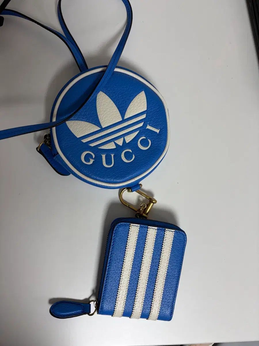 グッチ アディダス トレフォイル コイン財布|カードウォレット