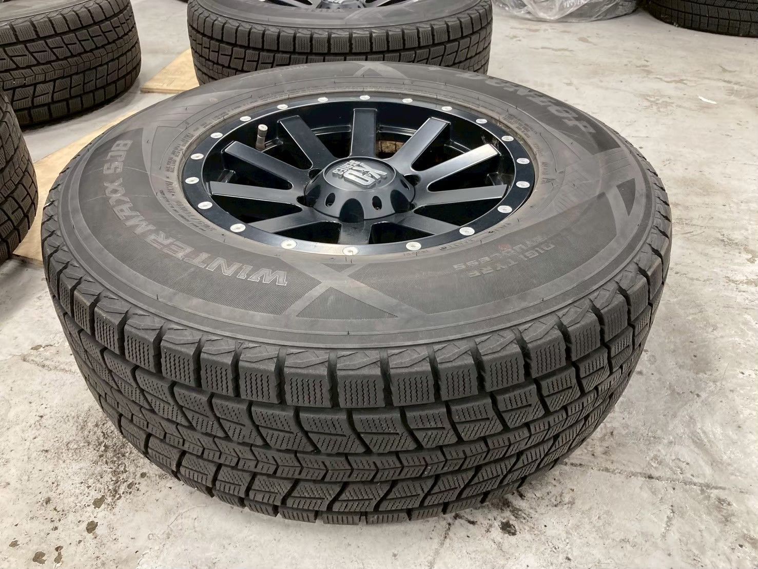 スタッドレスタイヤホイール4本セット