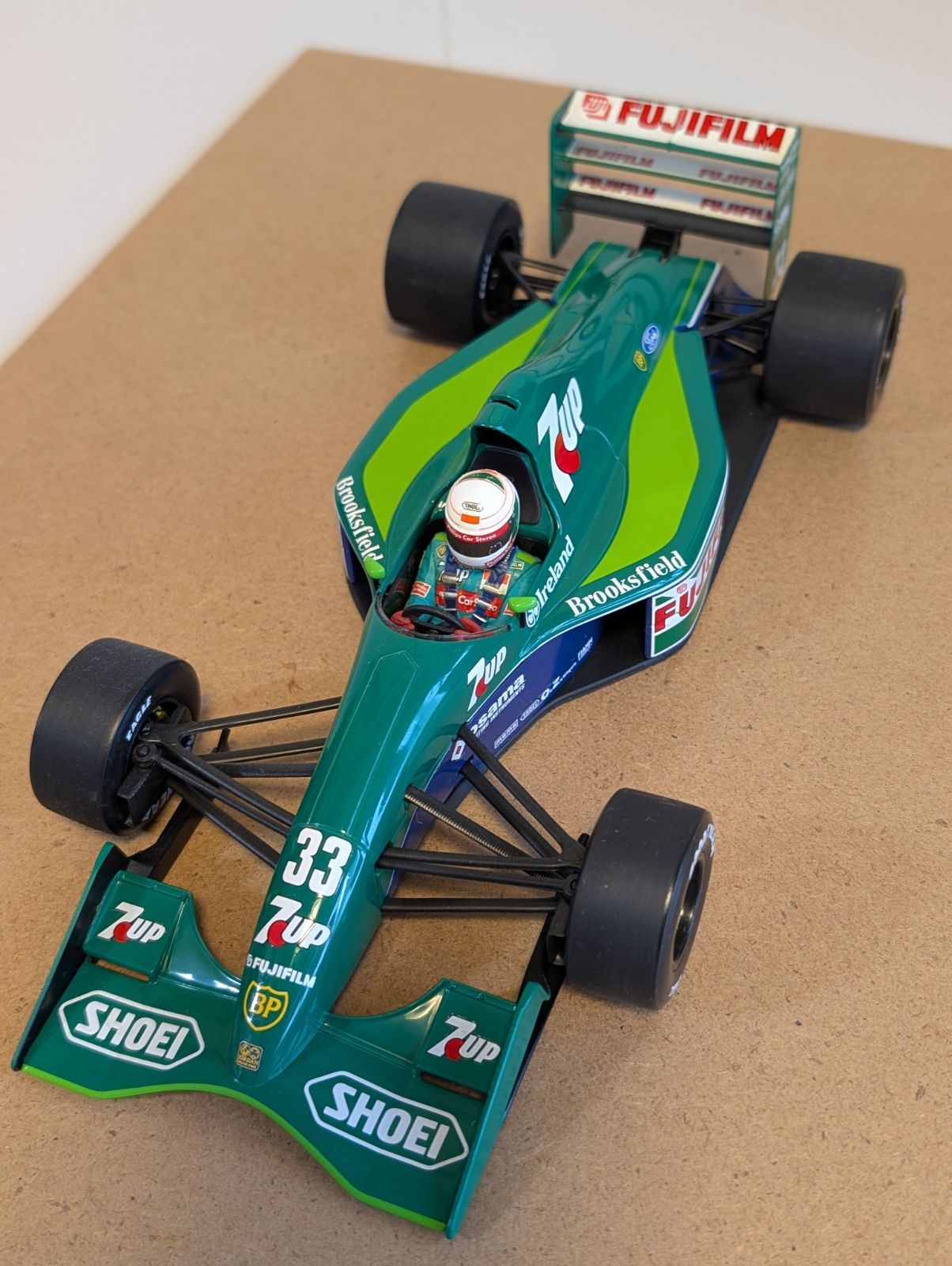 1|18ミニチャンプス ジョーダン191 アンド デ チェザリス