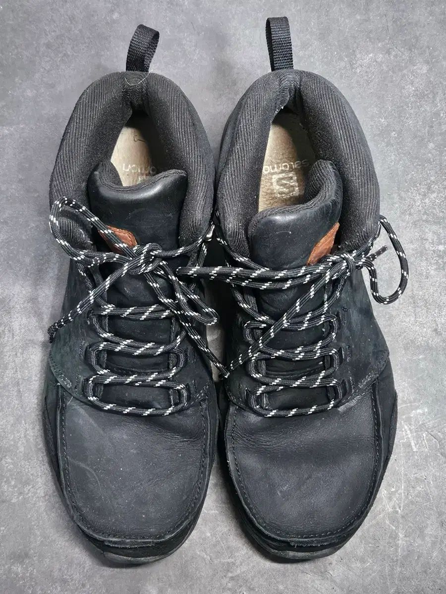 SALOMON サロモン ブラック トレッキングシューズ 260