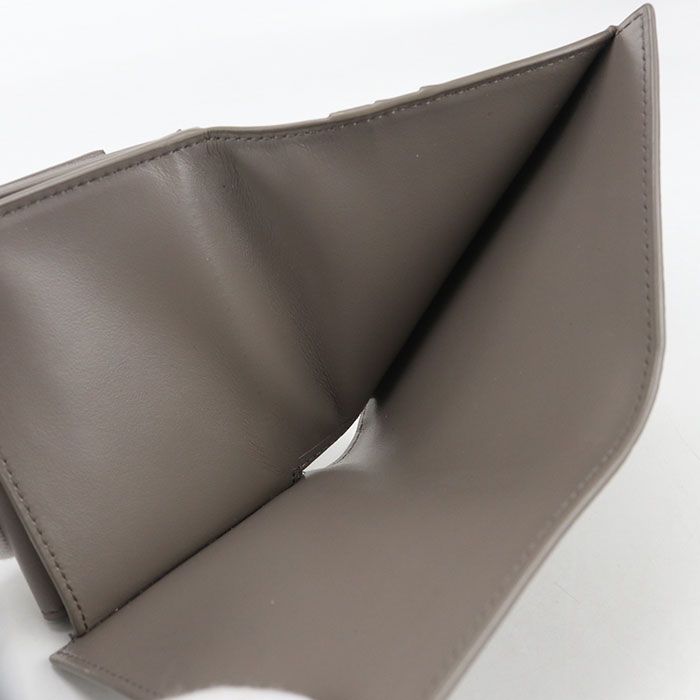 セリーヌ 二折財布