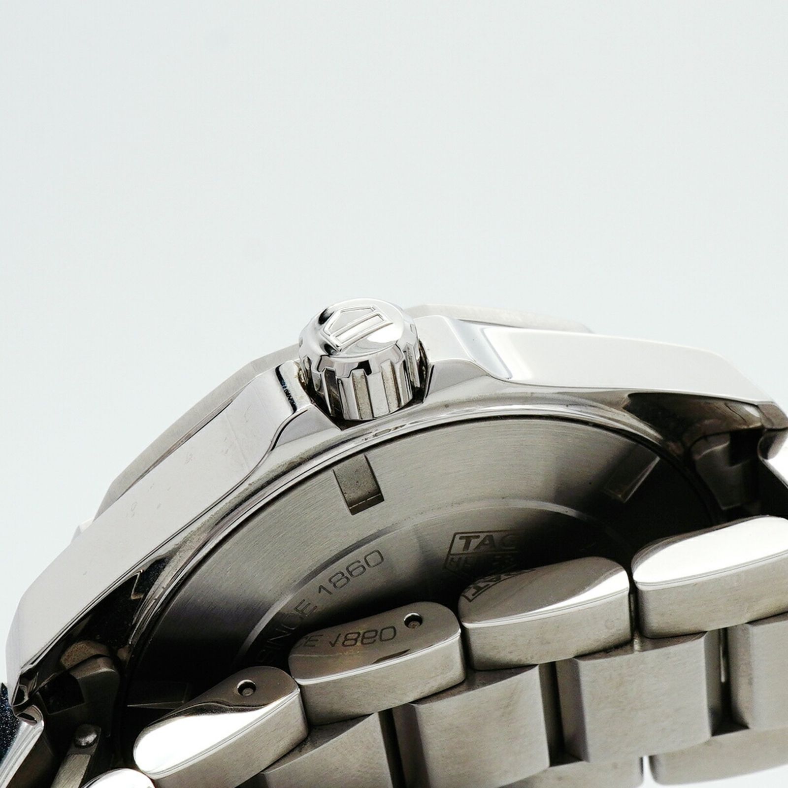 黒文字盤腕時計