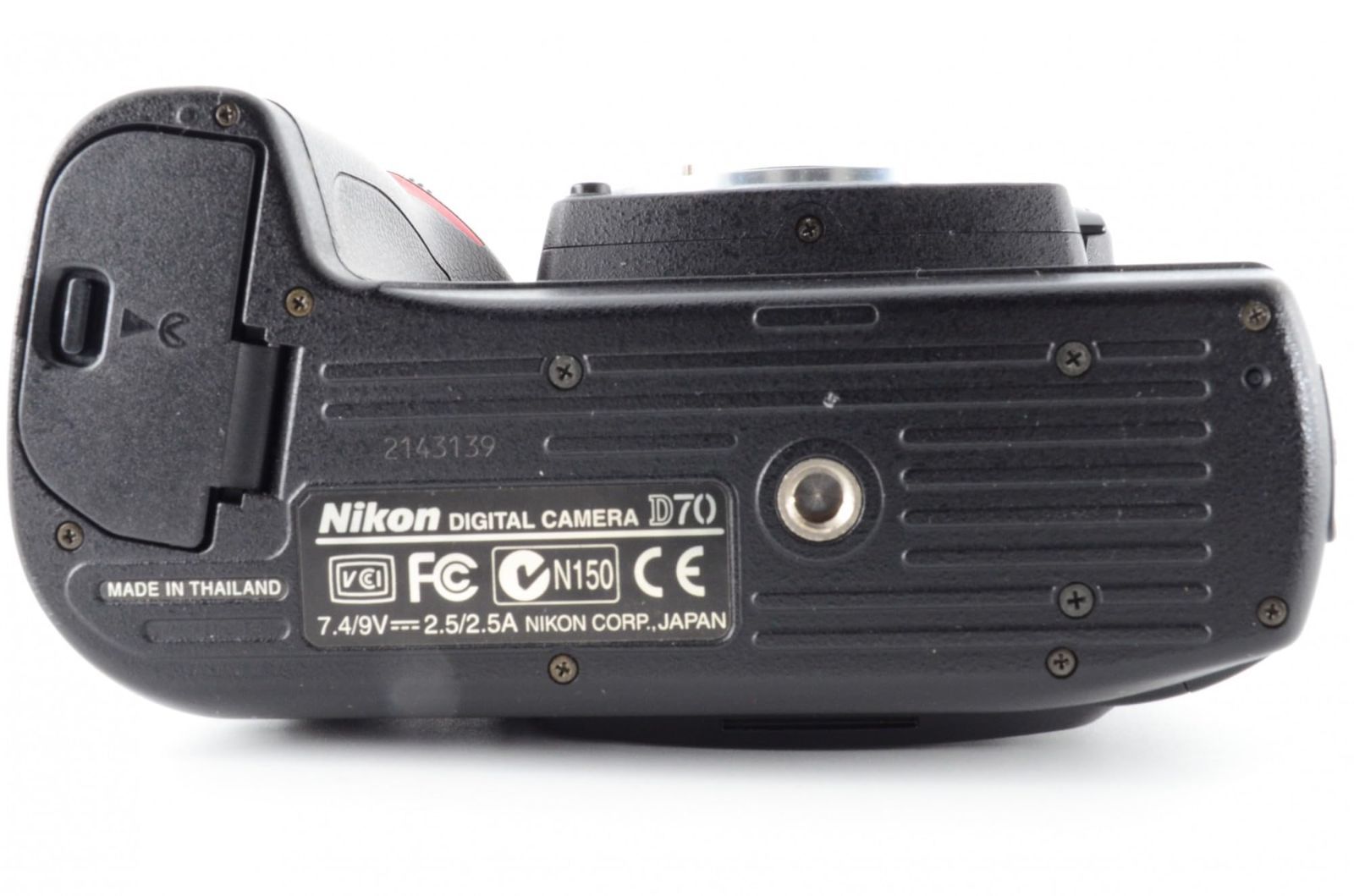  NIKON|ニコンデジタルカメラ D 70 ボディ|ＢＯＤＹ 610万画素 デジタル一眼レフ デジタルカメラ