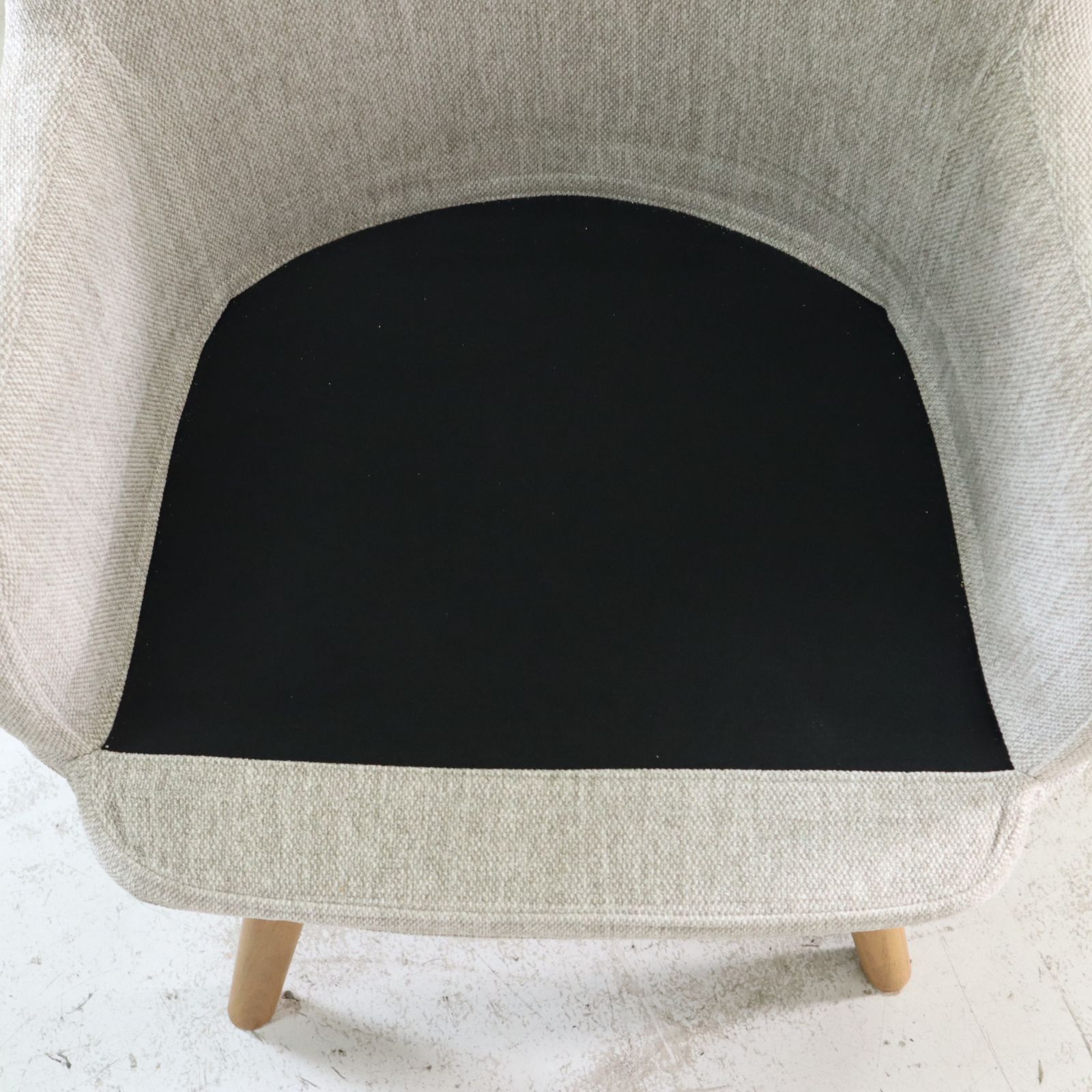 モデルルーム展示品】 unico ウニコ PIIVO ピーヴォ 回転式 チェア