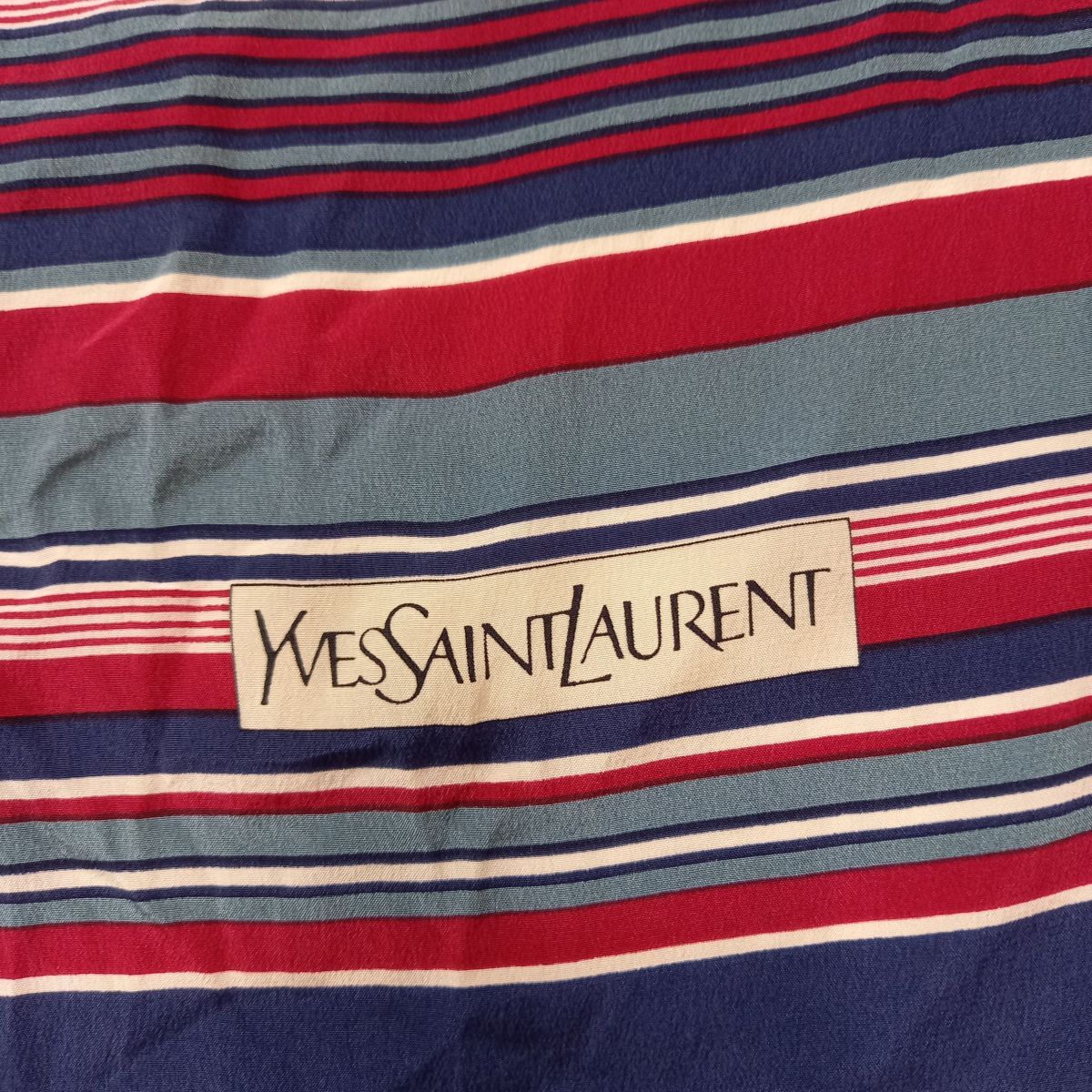 ☆Yves Saint Laurent☆ スカーフ 大判 ボーダー ネイビー YVES SAINT LAURENT イヴサンローランスカーフ 大判 ストライプ