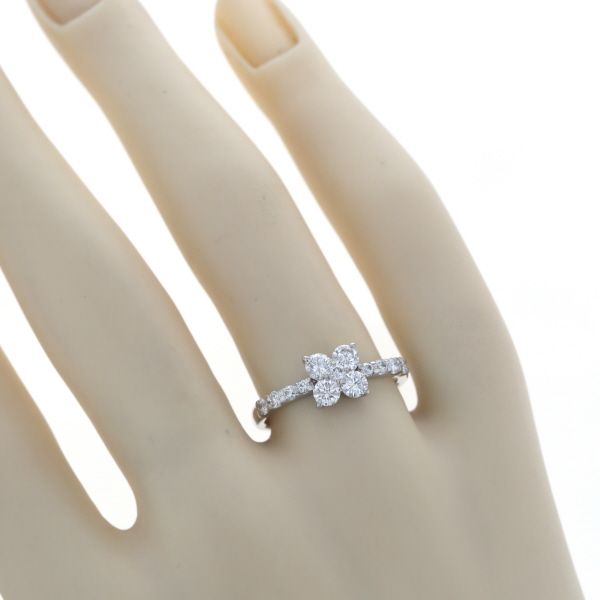 Pt900 プラチナ リング ダイヤモンド 0.70ct 花 フラワー モチーフ