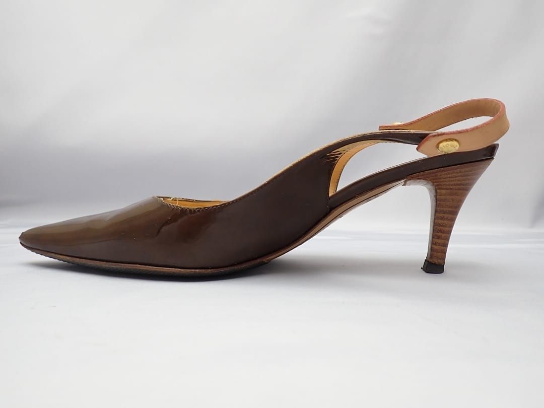 ルイヴィトン パンプス　37ハーフ　新品未使用　茶色　半額以下 LOUIS VUITTON ルイ・ヴィトン エナメル パンプス 37.5 ブラウン 中古B