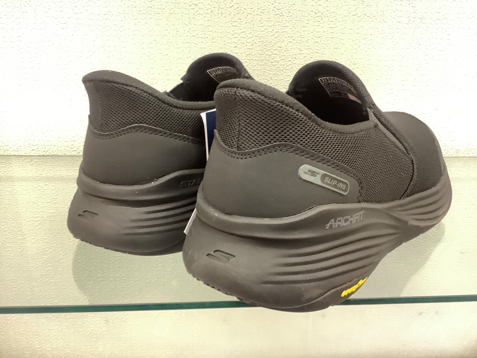 メンズスニーカースケッチャーズスリップインズ217000ブラック防滑ソール