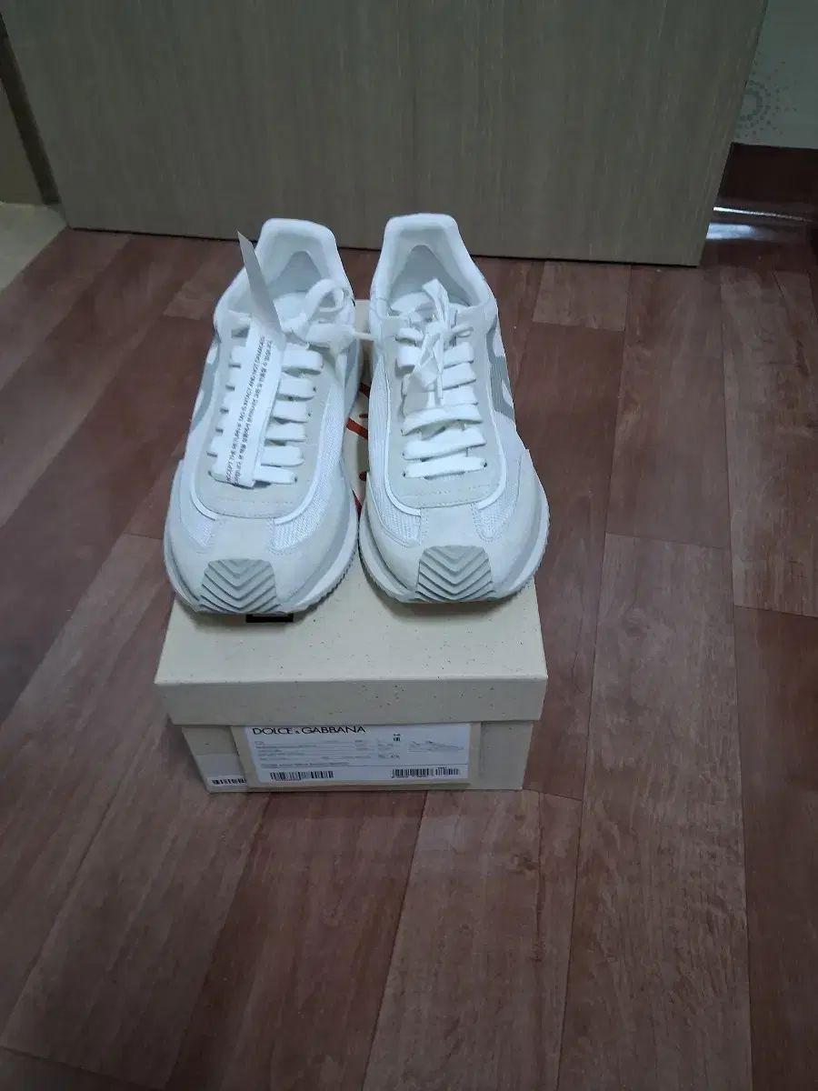 ドルチェ＆ガッバーナ スニーカー