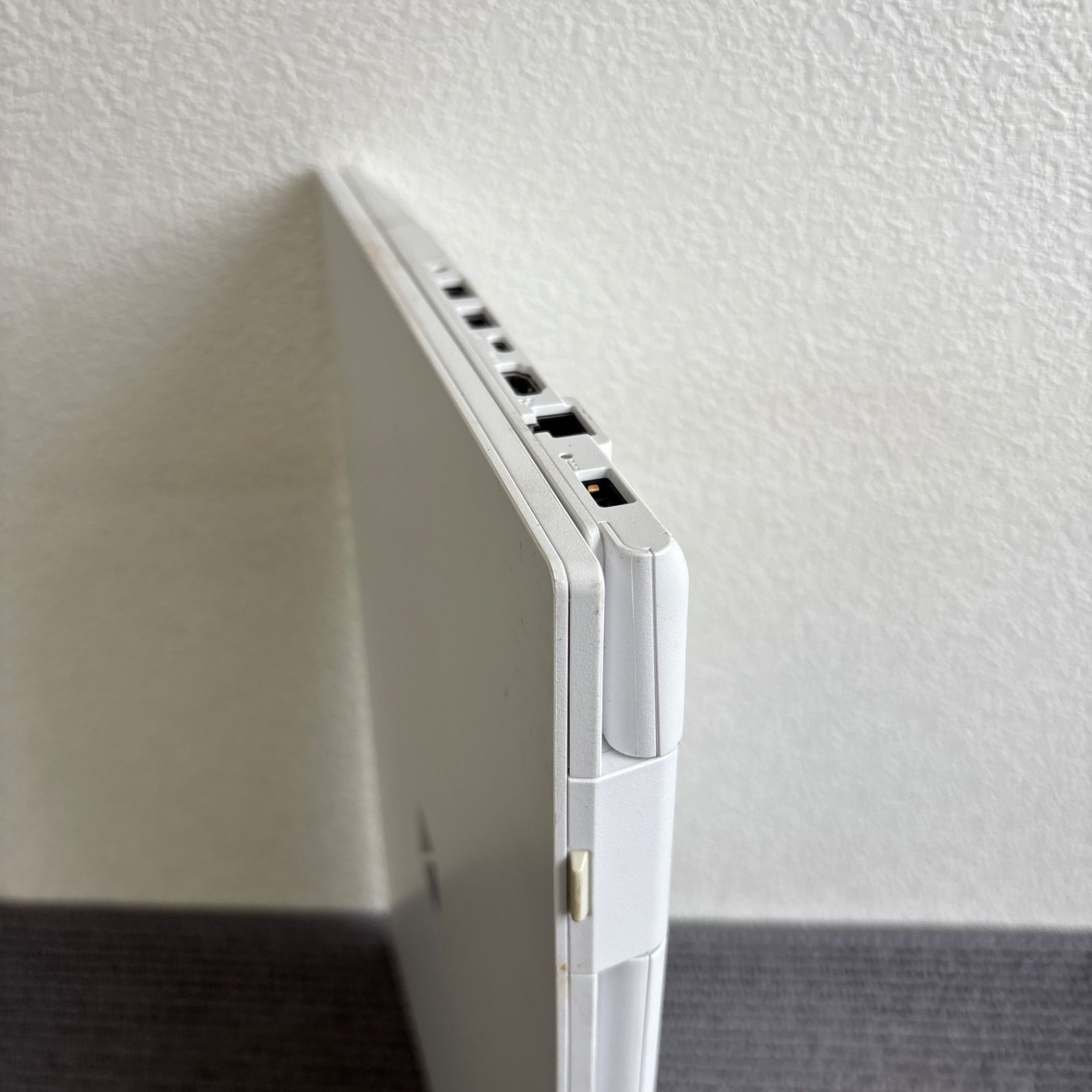 NEC LAVIE N1515/A AMD Athlon Silver 3050U メモリ4GB SSD 256GB AC