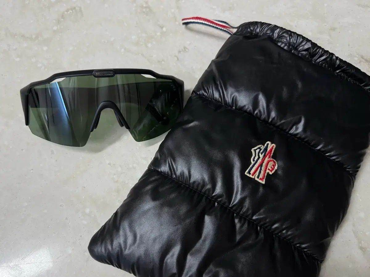 モンクレール スキー ゴーグル サングラス