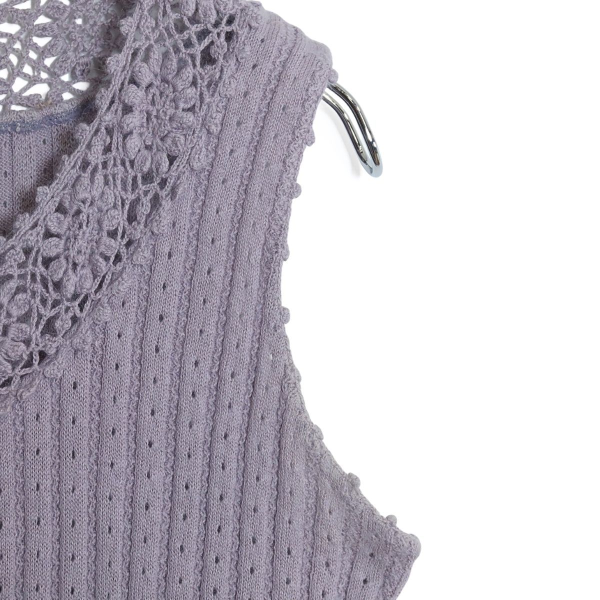 カネコイサオ☆凝ったデザインのニットノースリーブブラウス♪ 可愛い