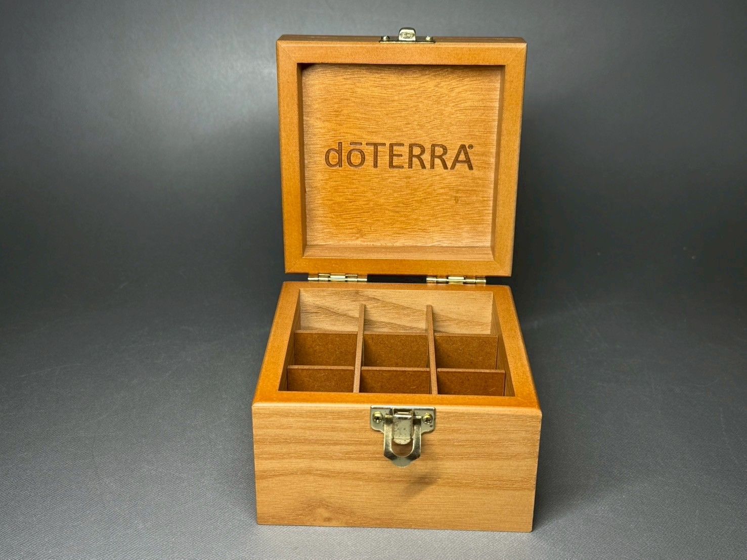 希少・非売品】ドテラ dōTERRA 木製ウッドボックス 豪華2点セット