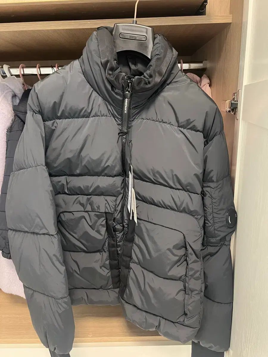 C.P. COMPANY シーピーカンパニー 24 fw ナイクラ ダウン パディング ダーク グレー M