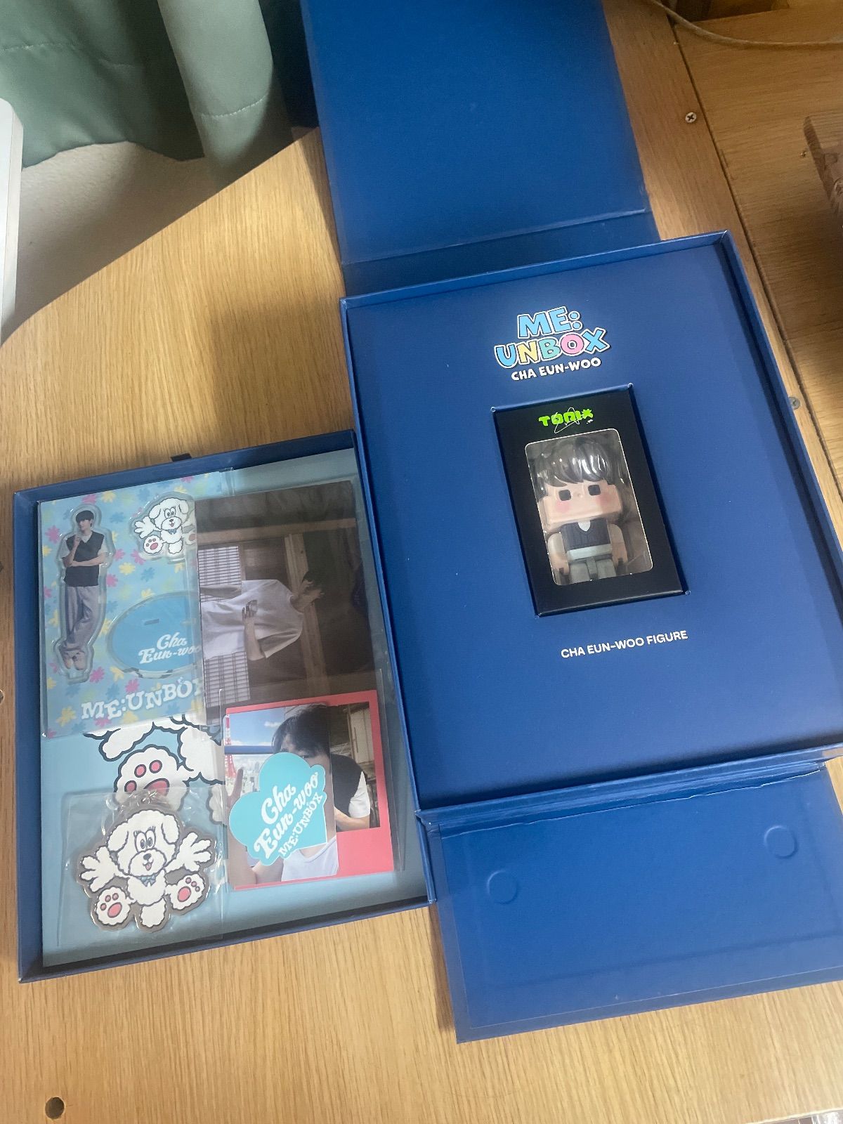 チャウヌ 写真集 / 2025 CHA EUN-WOO OFFICIAL PHOTO BOOK [ME : UNBOX