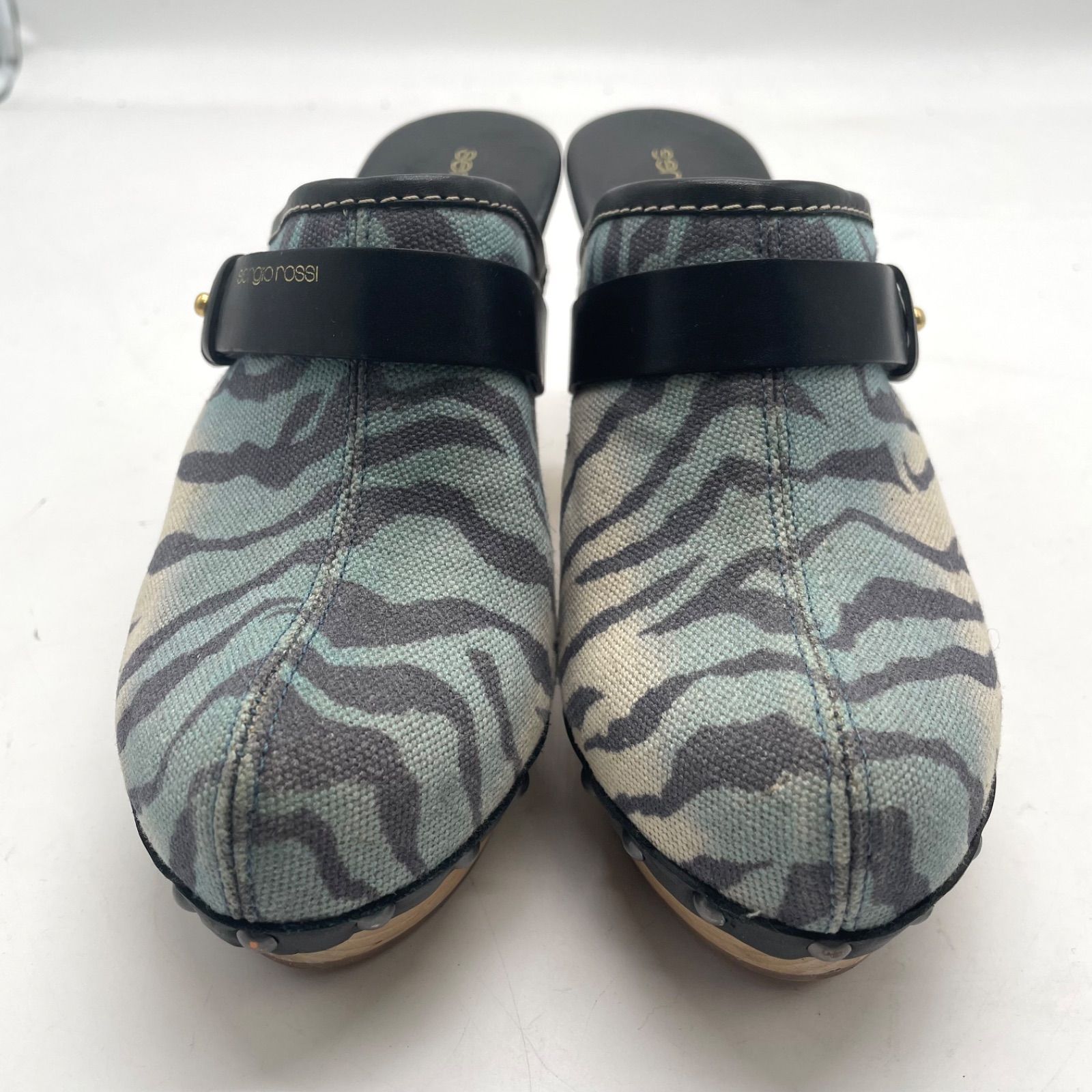 sergio rossi ゼブラ柄 サンダル 極美品 Sergio Rossi セルジオロッシ サボサンダル ゼブラ柄 アニマル