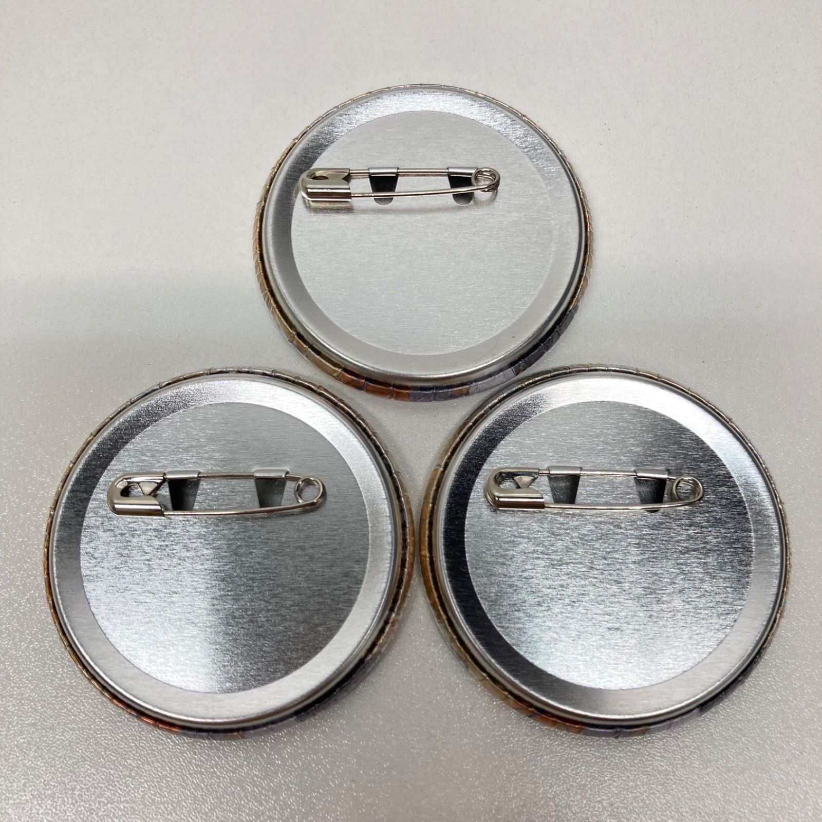 プロセカ 東雲彰人 宝石缶バッジ 3個セット セカイの宝石箱 - メルカリ