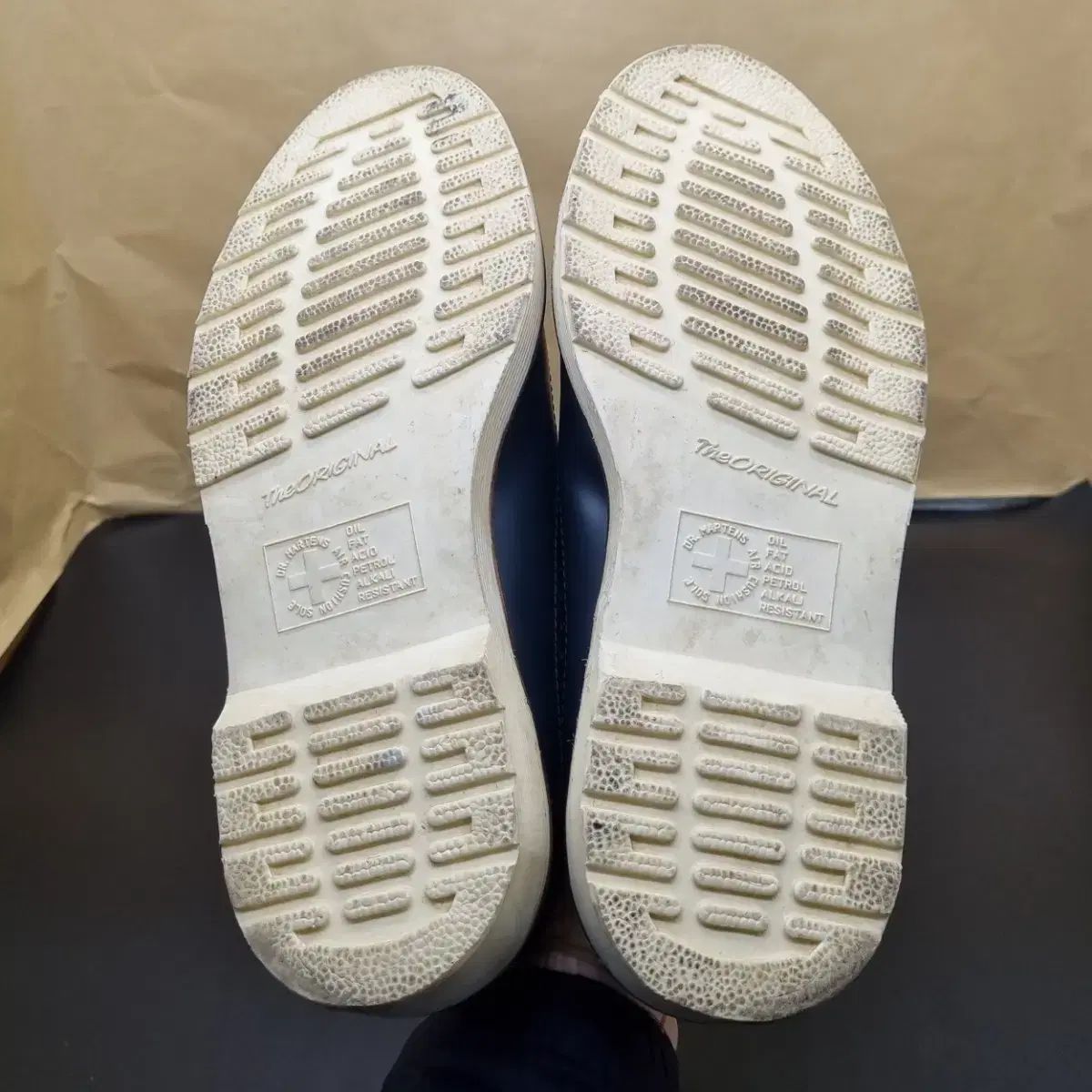  DR. MARTENS ドクターマーチン Alfred ローファー 39 250 ローファー ブーツ 革靴