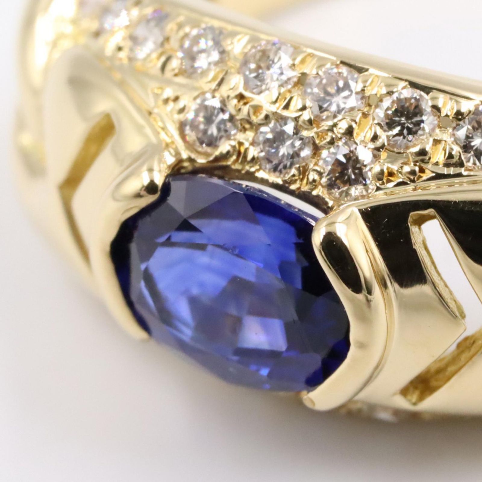 18 イエローゴールド