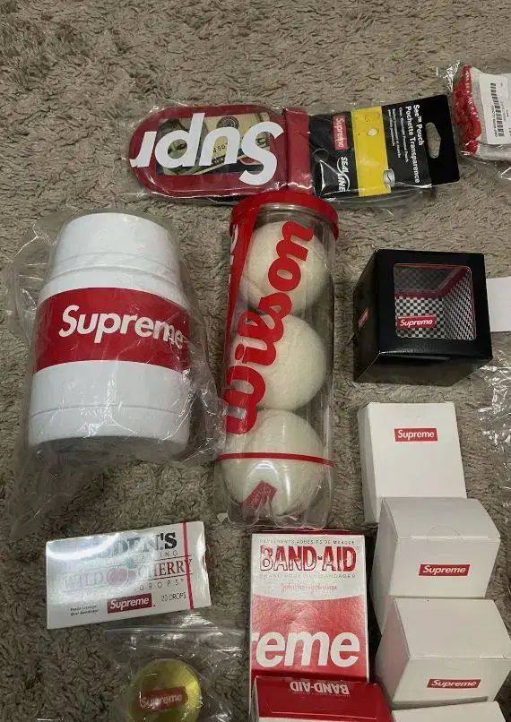 Supreme アクセサリー