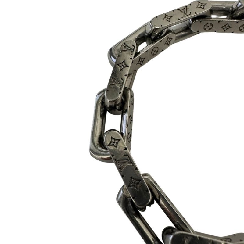 シルバー メタル