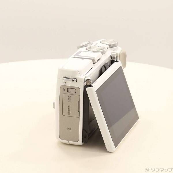 〔 品〕 EOS M 3 ボディ WH 2420万画素 SDXC ホワイト 258
