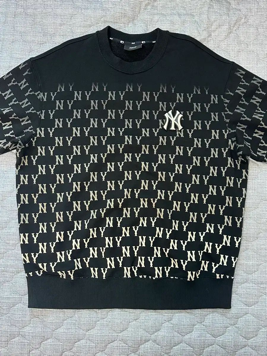 MLB NYヤンキース ウール パータン スウェット ブラック