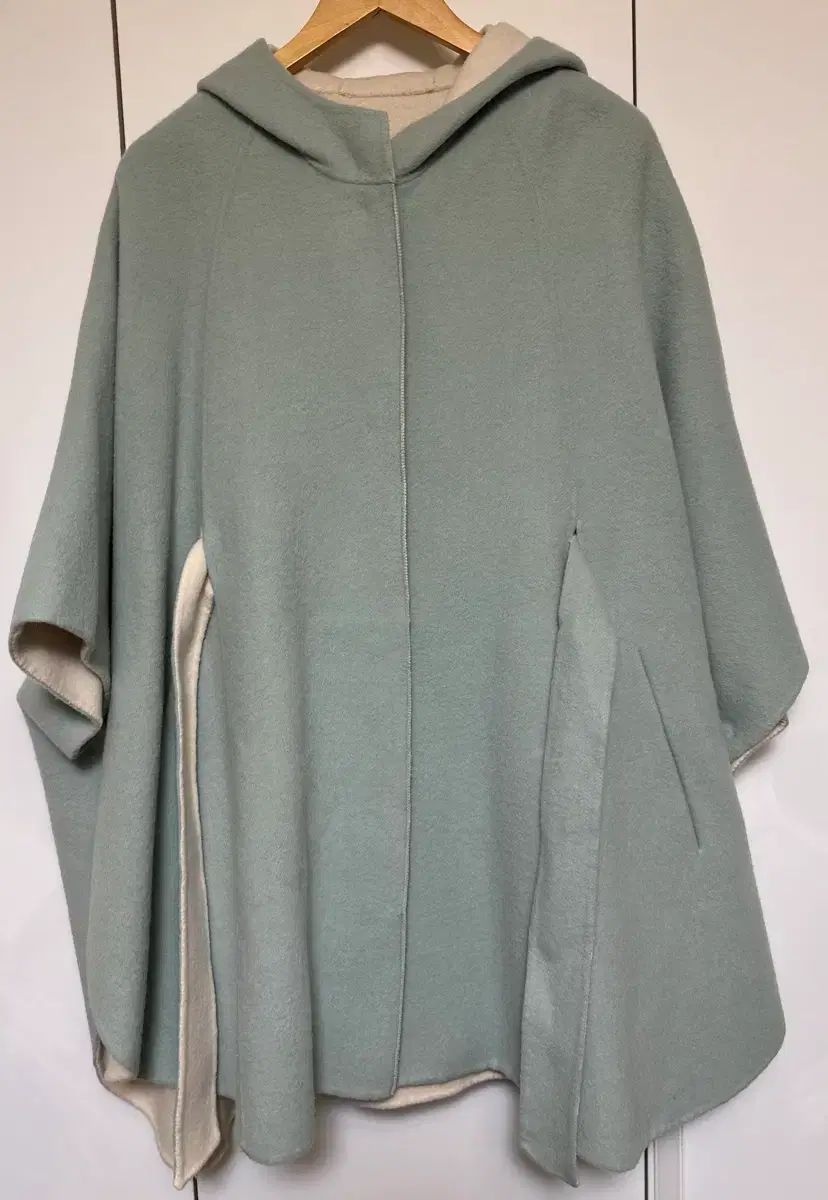 DEWL ウール アルパカ フード ケープ ミント