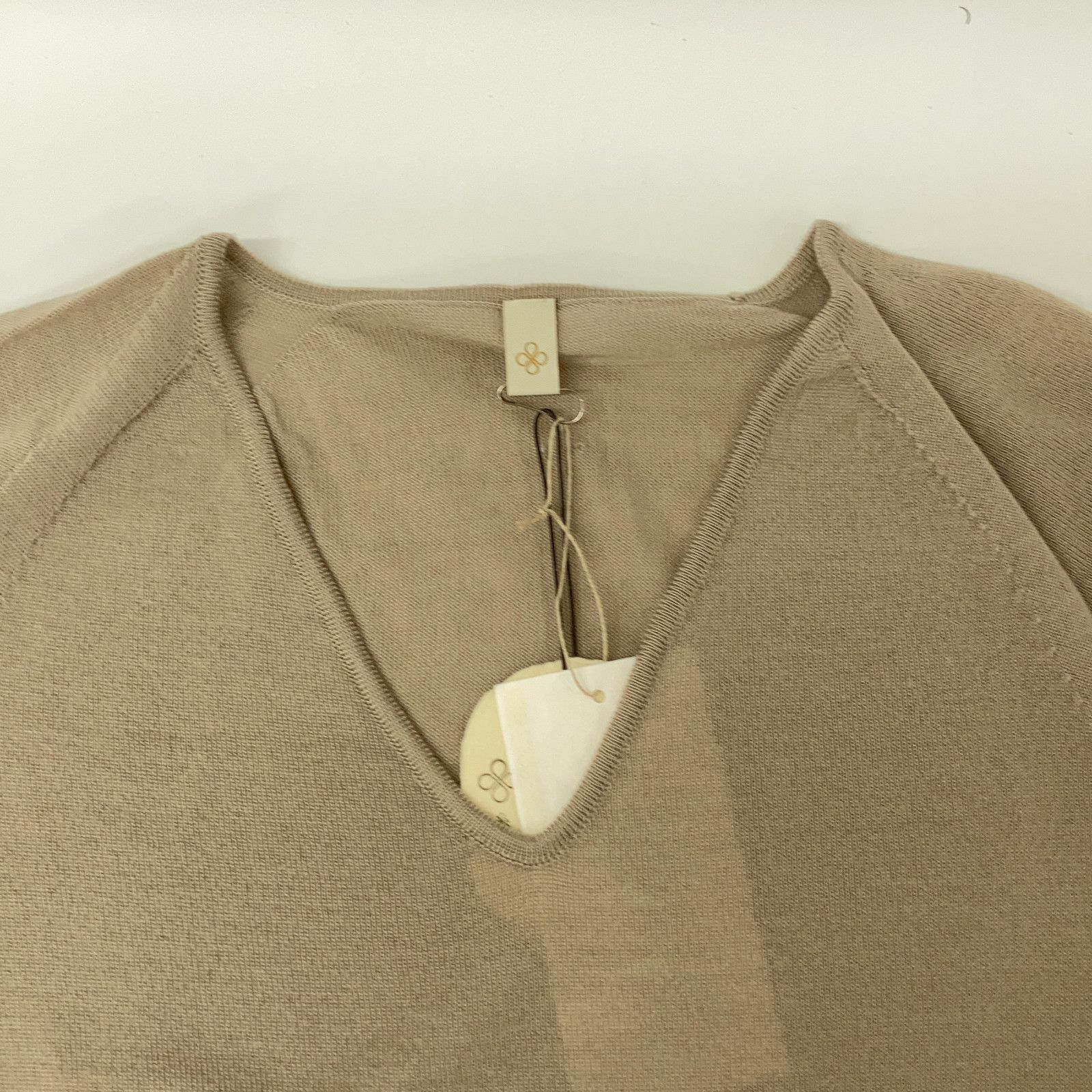 TOYOBOSHI トウヨウボウシ 糸衣 KIKU 09IT-WC0001 ﾍﾞｰｼﾞｭ ｳｰﾙｶｼﾐﾔ Vﾈｯｸ  