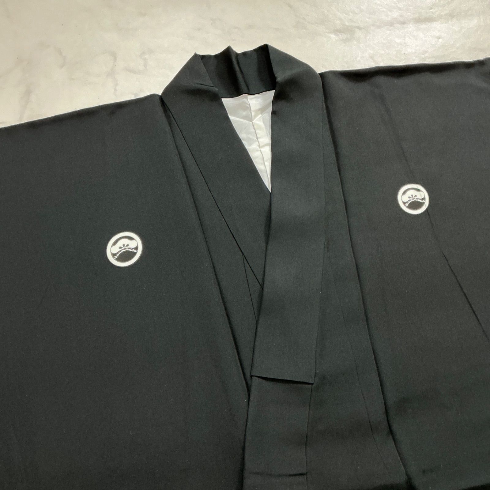 one＊厳選✳︎男前屋＊男黒紋付＊アンサンブル＊松下黒染＊京都黒染協組＊証紙付き＊男着物＊男羽織＊羽二重＊正絹＊五つ紋＊作家物＊裄73丈144＊男着物男長羽織男襦袢男袴角帯男帯成人式