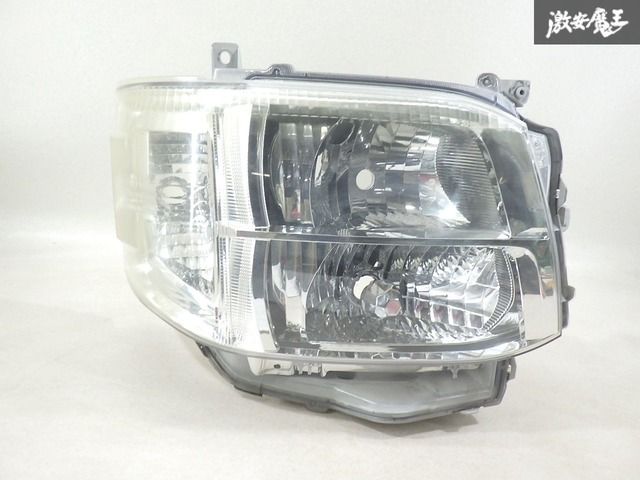 ストア トヨタ 200系 ハイエース 3型 HID ヘッドライト ヘッドランプ ユニット 片側のみ KOITO 26-129 棚J-10
