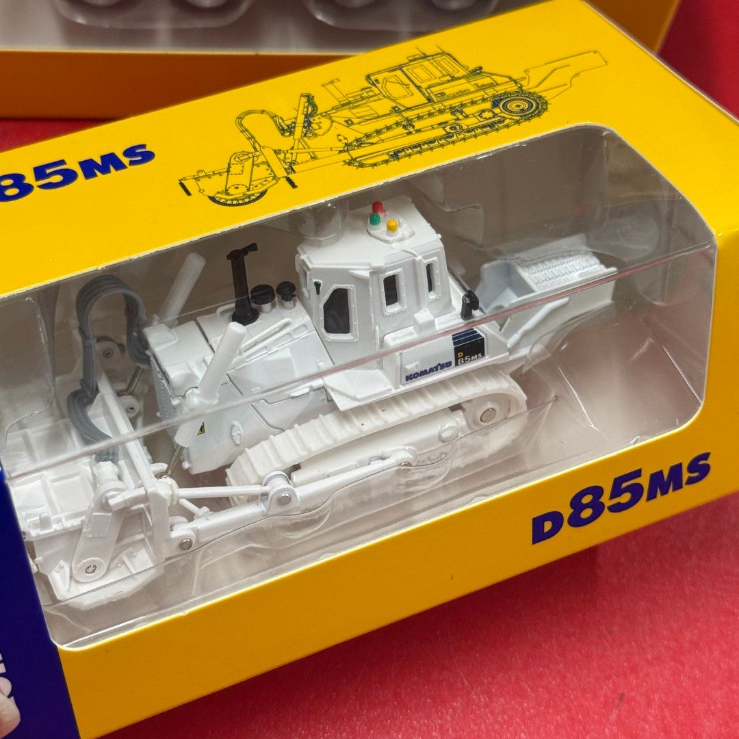 □KOMATSU コマツ 株主優待 ミニチュア ミニカー 2点セット まとめ売り