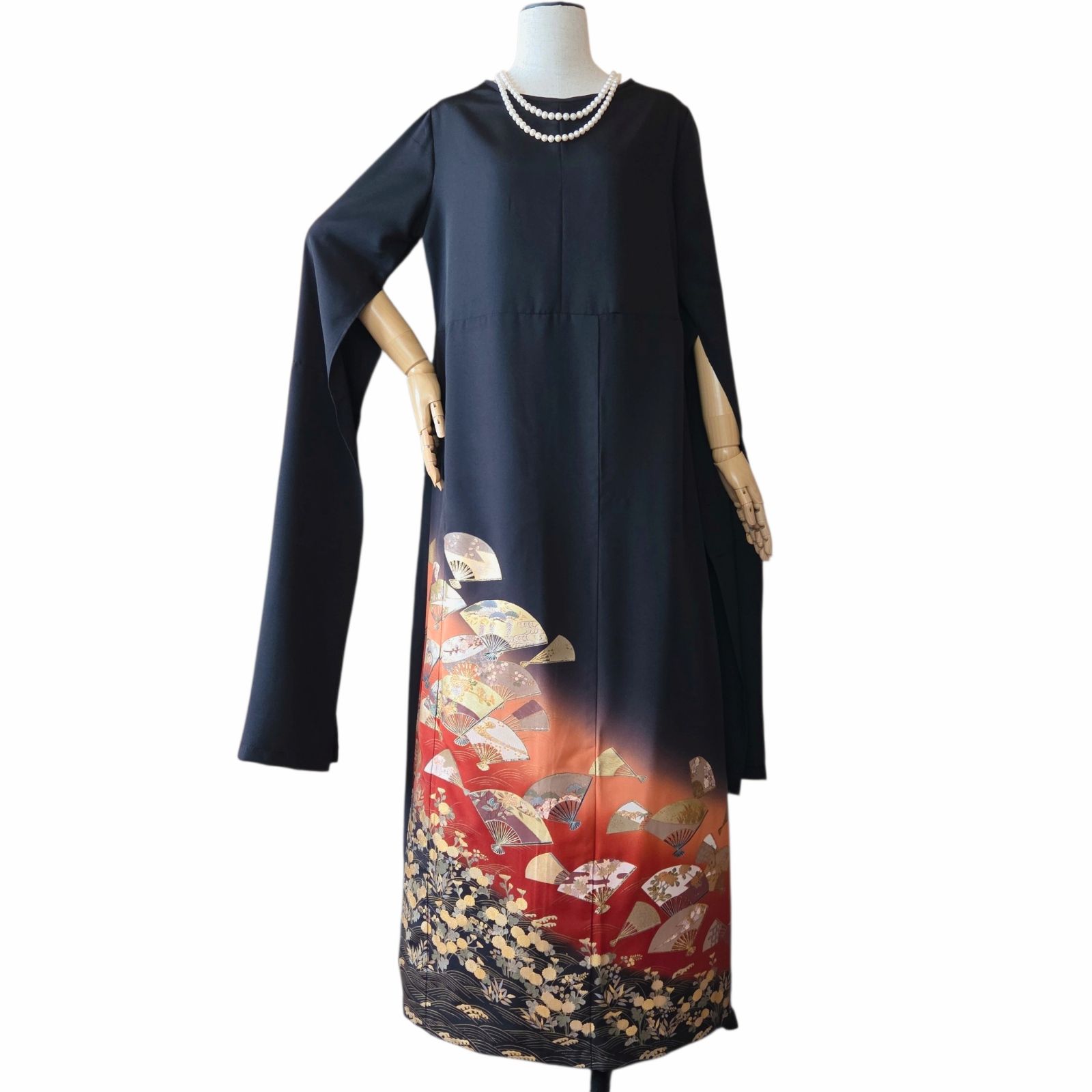 ♥専用♥着物リメイク　振袖　作家物　蝶文　ロングワンピース 着物リメイク 振袖 人物花文 ロングワンピース 振袖着物リメイク
