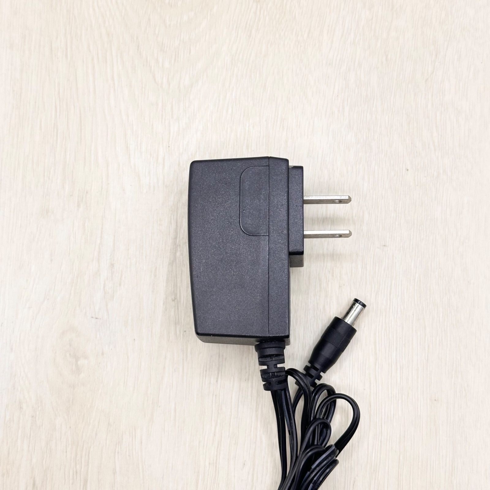 97PS-123 山善 ヤマゼン YAMAZEN Qriom 地上デジタルチューナー TV