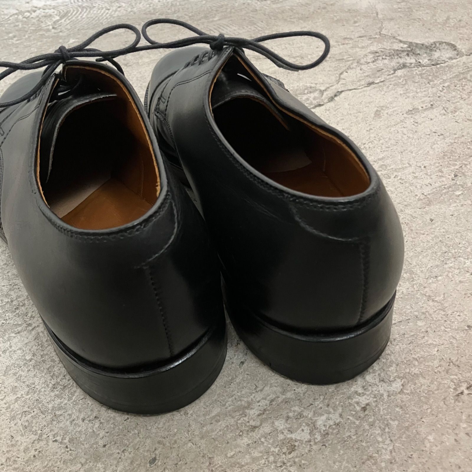 レザーシューズ