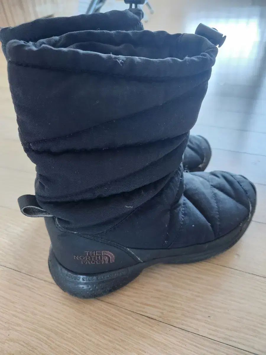 THE NORTH FACE ザノースフェイス ダウン ブーツ 防寒靴