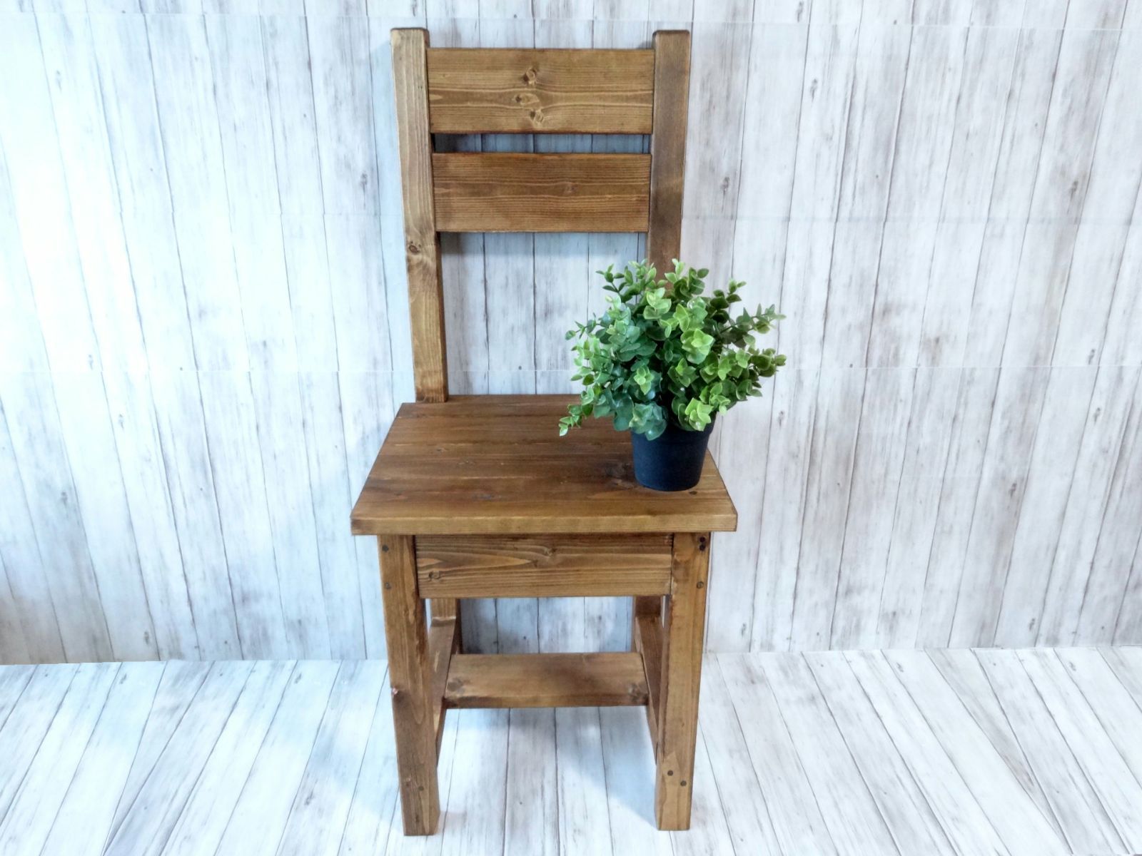 ハンドメイド １人掛けチェア ストレートタイプ チーク色