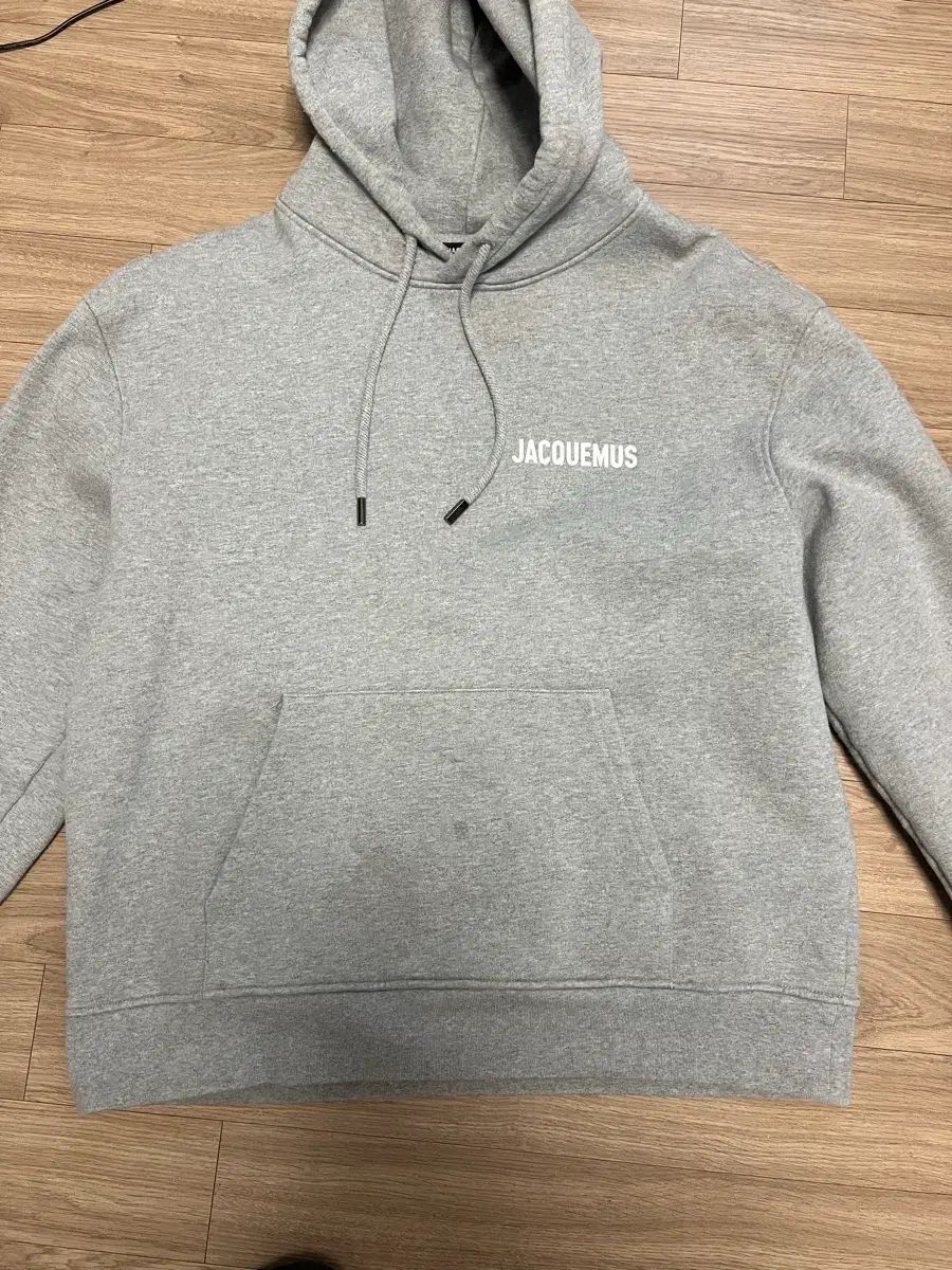 M JACQUEMUS ジャックムス エンブロイダリー フーディー グレー