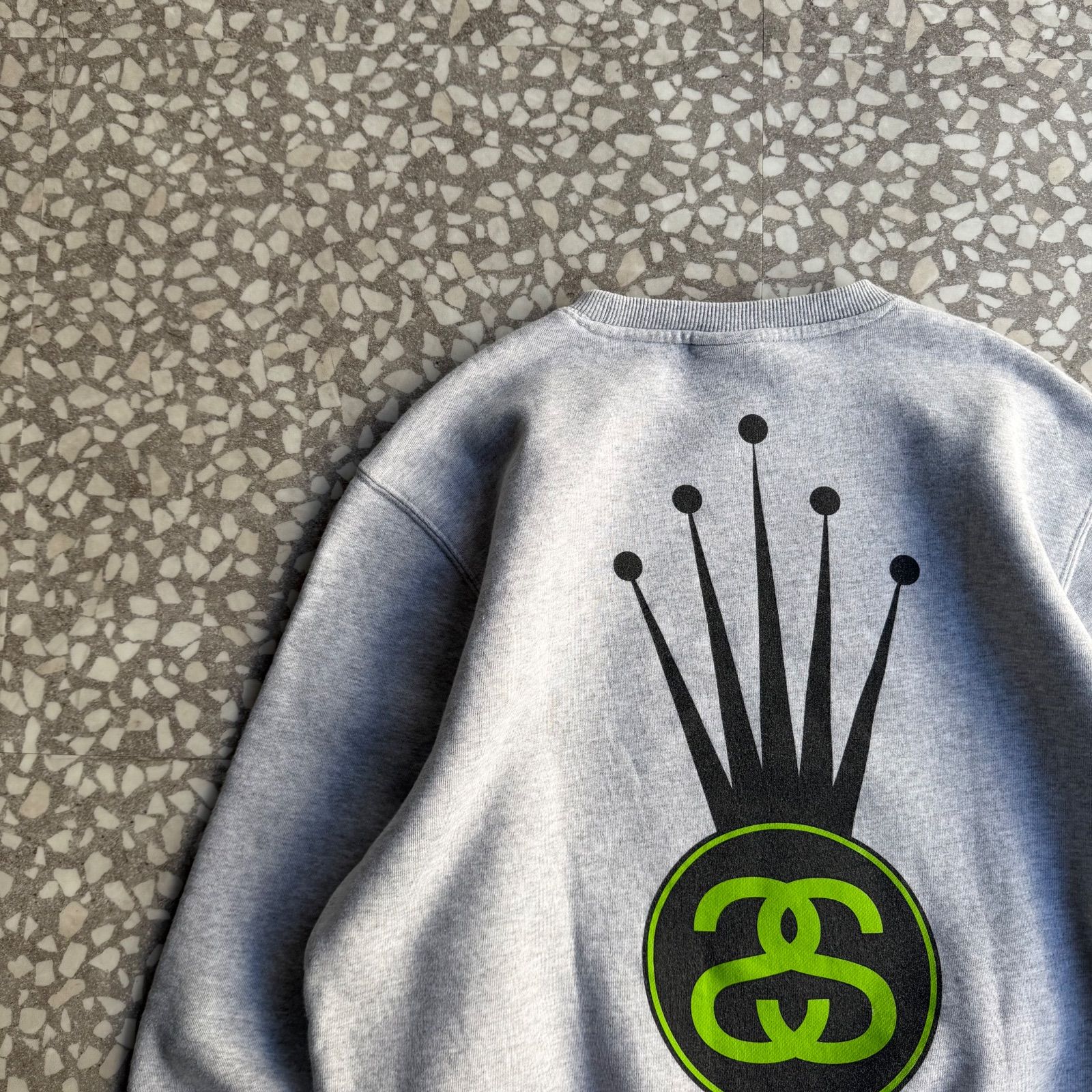 STUSSY | back print sweat ステューシー バックプリント スウェット ストリート クラウンロゴ SSリンク 横ノリ