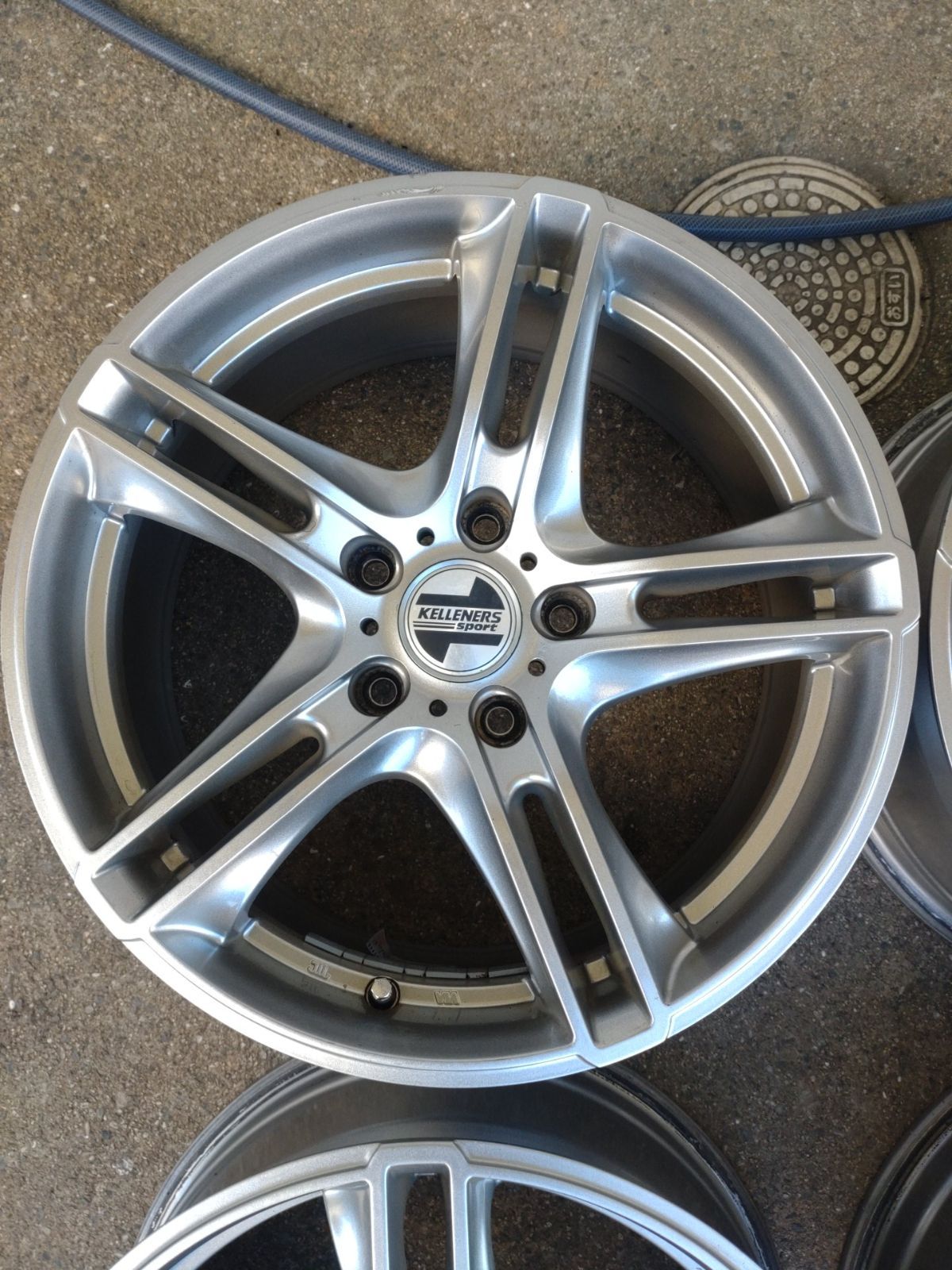 ケレナーズジュニア 17インチ