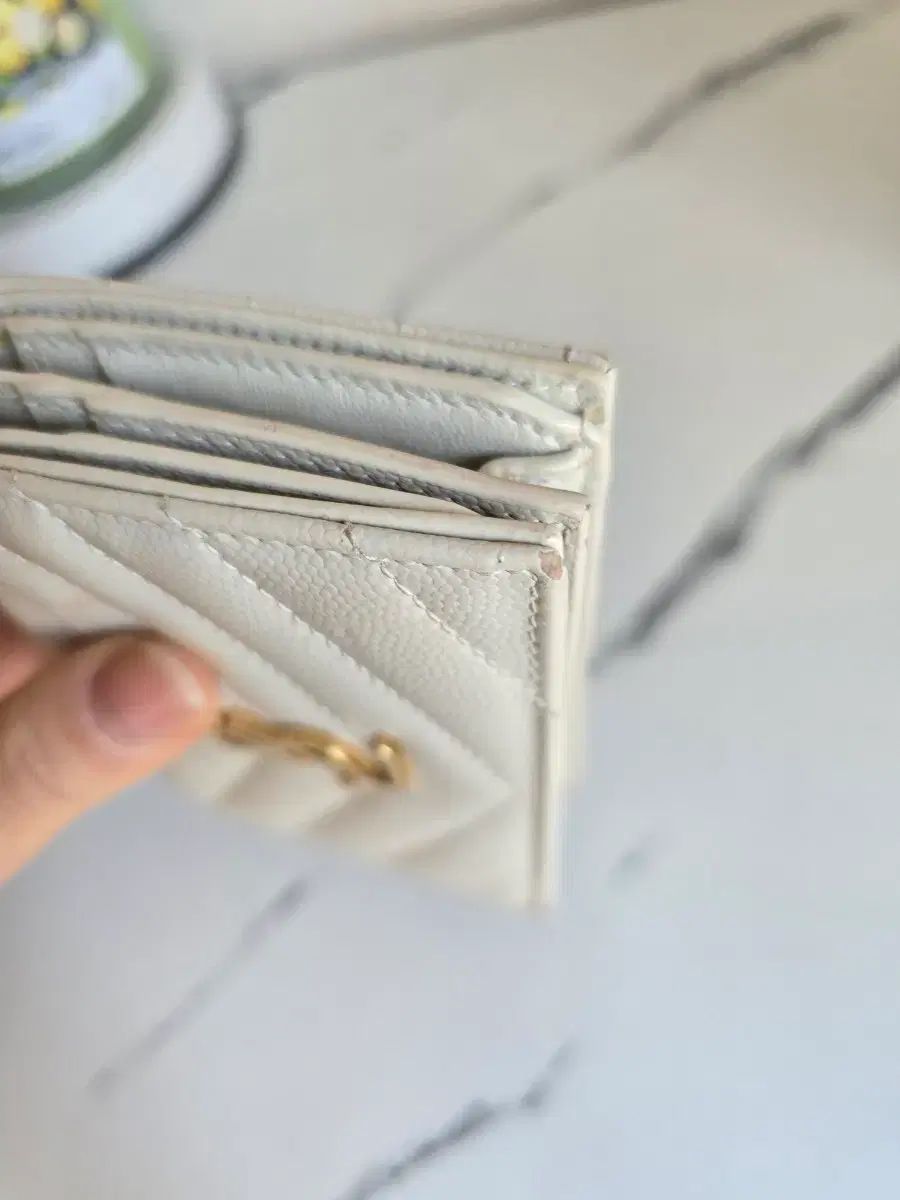  イヴ サンローラン アイボリー 二つ折り財布 長財布 小物