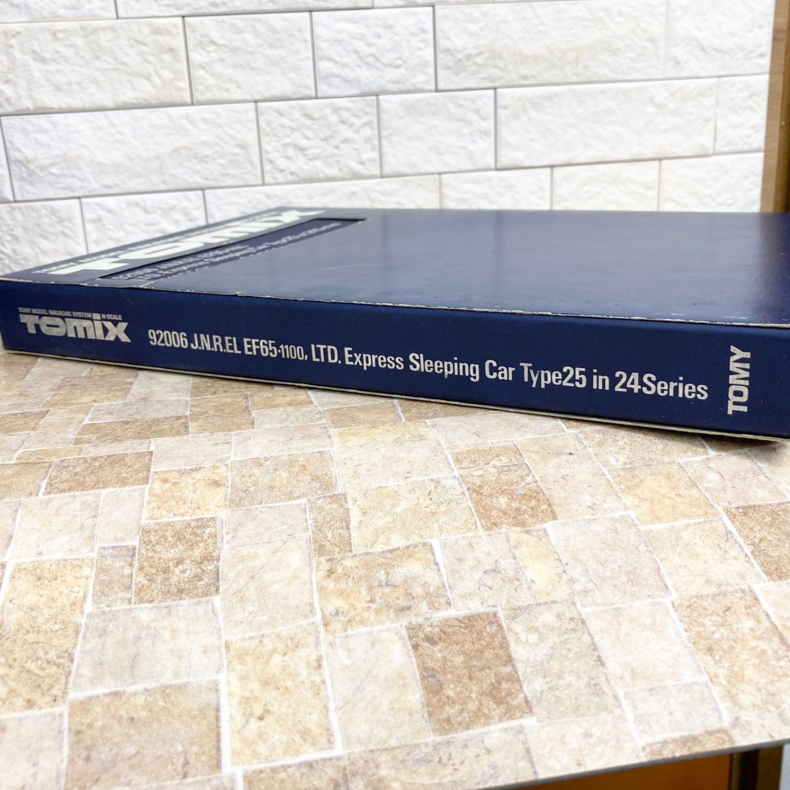 動作確認済み】TOMIX 92006 国鉄EF65-1100 24系25形寝台特急 ブルー