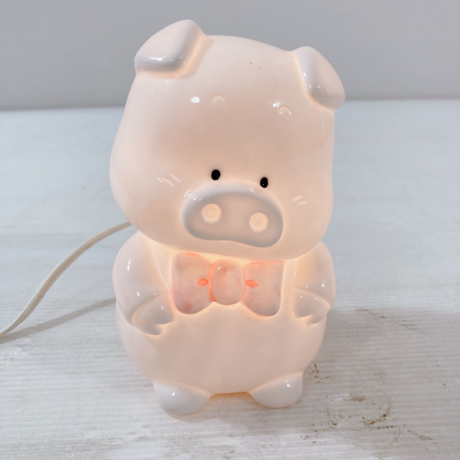 テーブルランプ ルームランプ 子豚のミニランプ 照明器具 卓上ライト インテリア アンティーク レトロ品