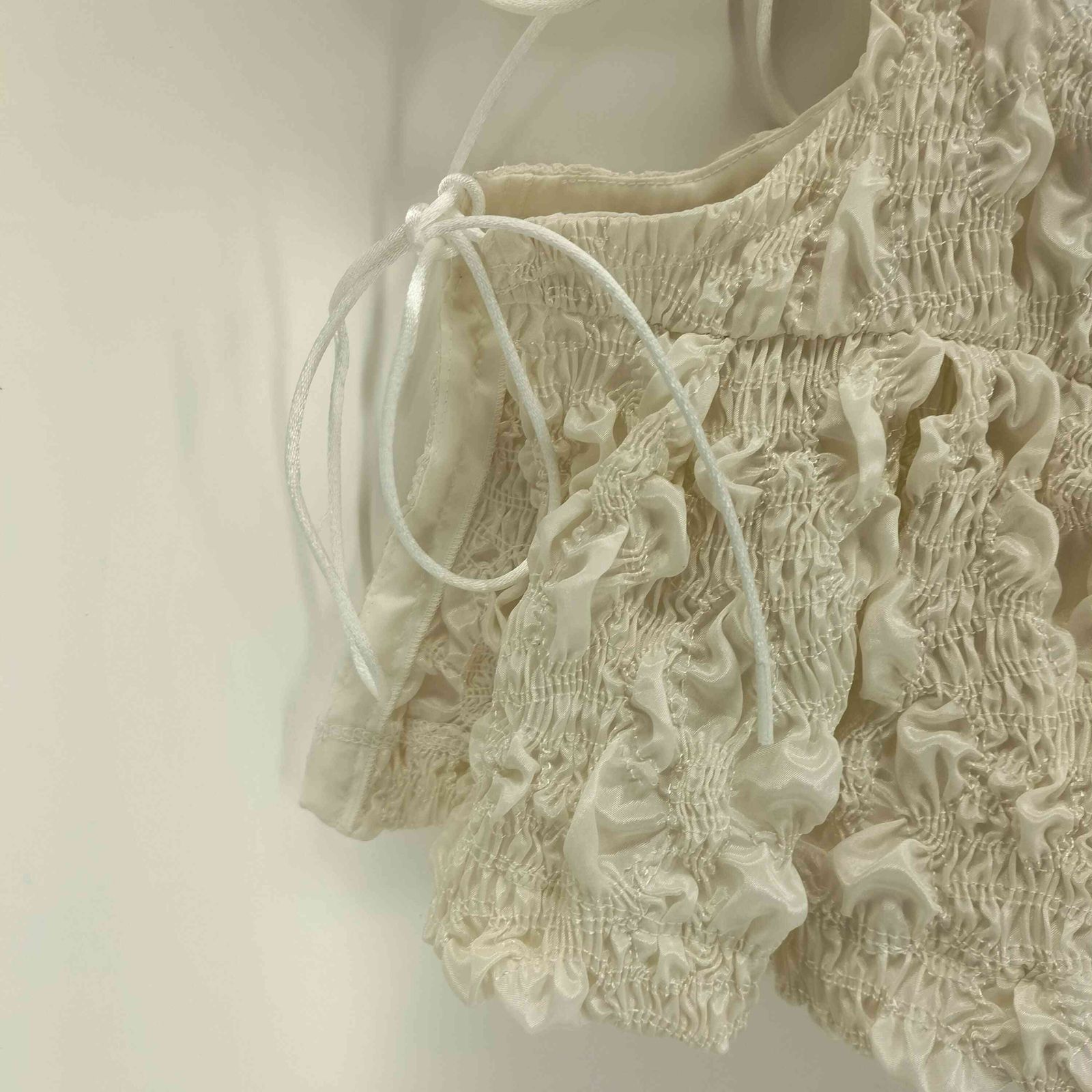 イウエンマトフ AEWEN MATOPH 23AW シャーリングキャミソール