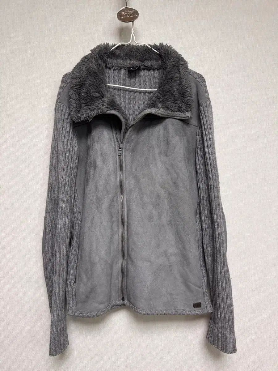 アルマーニ エクスチェンジ KARA ニット ジャケット