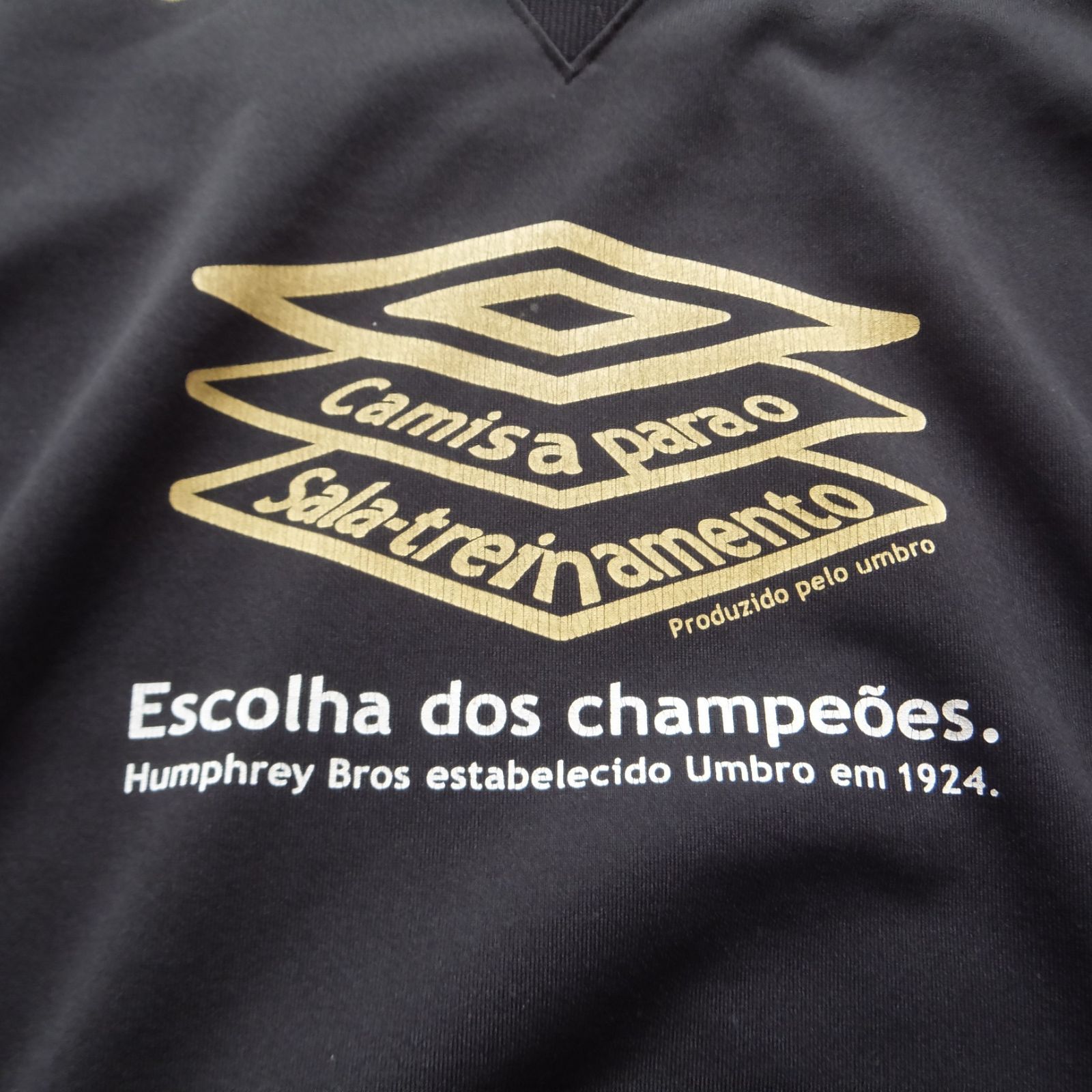 【アンブロ×セルティック】ゲームシャツ ブラック×ゴールド アンブロ×セルティック】ゲームシャツ ブラック×ゴールド