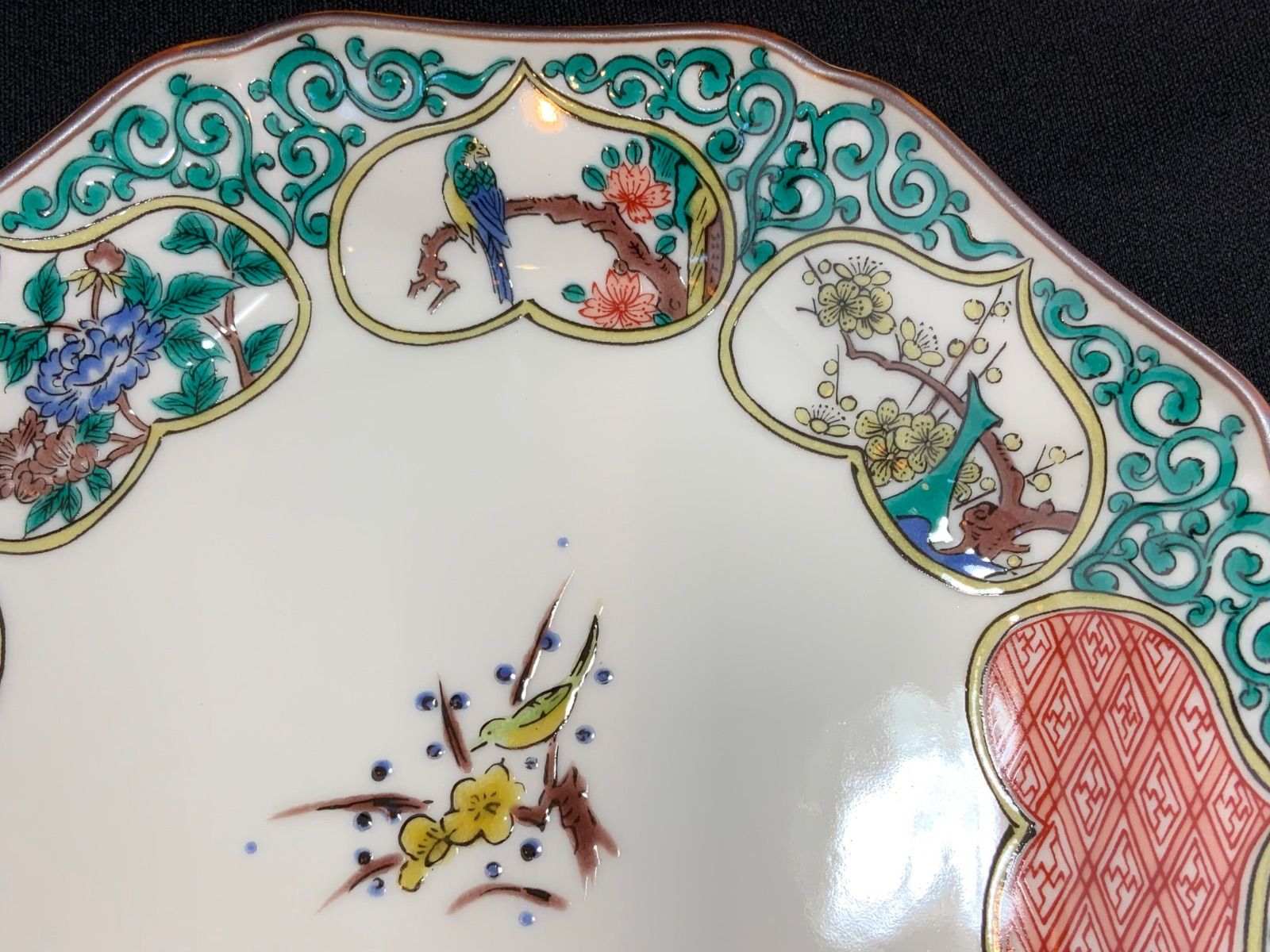 九谷焼秋月窯 窓絵花鳥図 八角輪花皿揃え - メルカリ