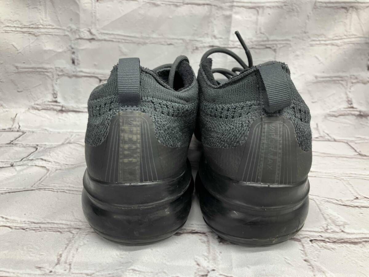 NIKE スニーカー