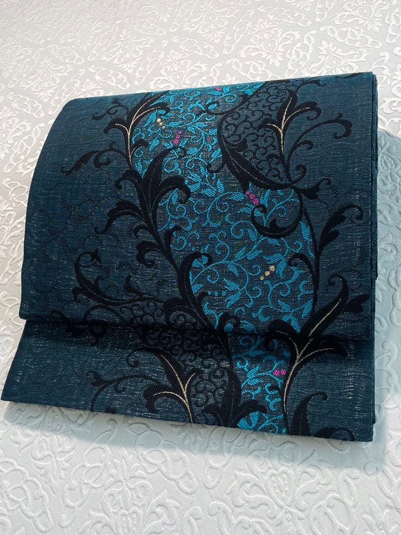 西陣織 袋帯 未使用品 弥栄織物 モダン 金糸 銀糸 正絹 六通 SA068